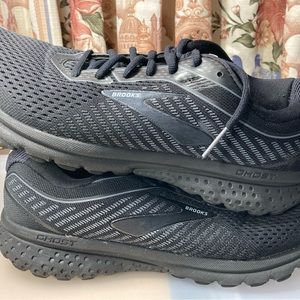 Brooks Mens Ghost 12 Black Running Shoes Sneakers 110316D040 Size 11D Medium